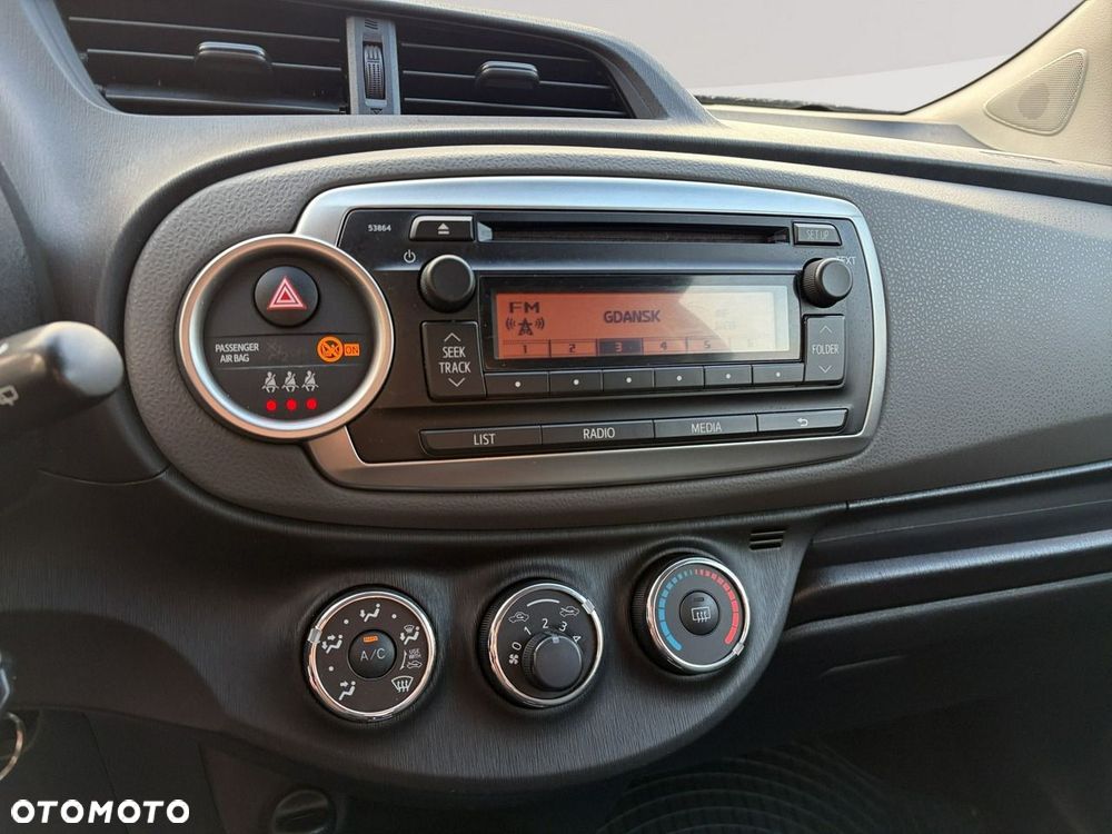 Toyota Yaris 1.0 Active - 17