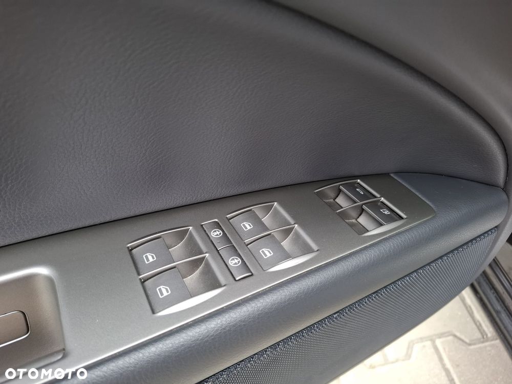 Volkswagen Phaeton 3.0 V6 TDI DPF 4MOTION Automatik (4 Sitzer) - 31