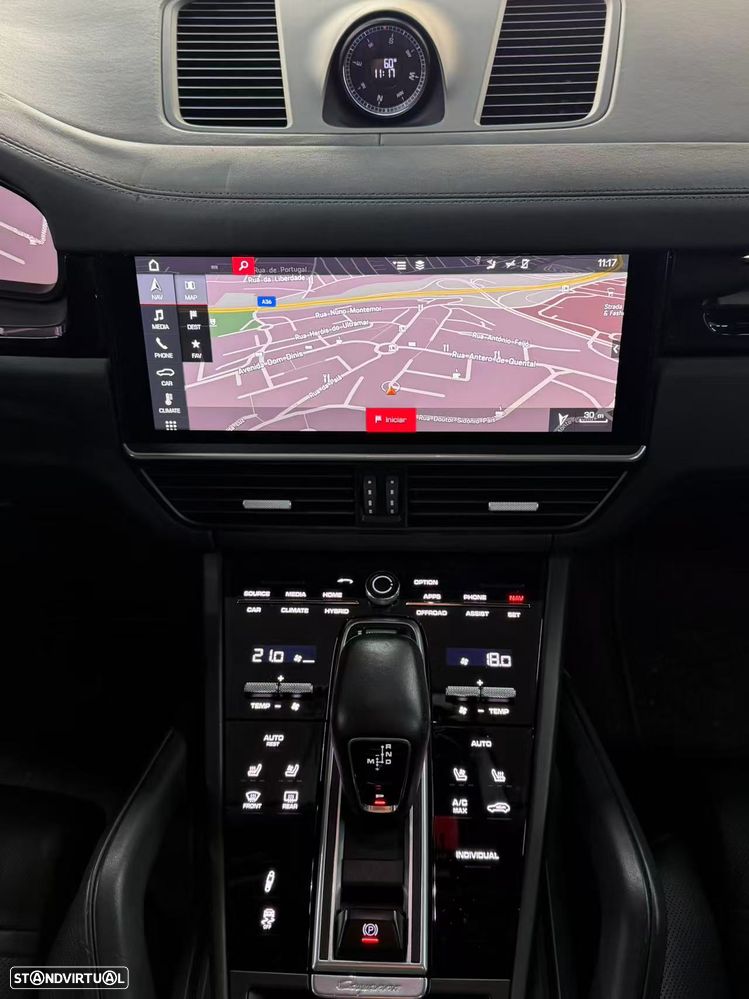 Porsche Cayenne S - 17