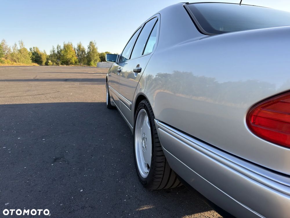 Mercedes-Benz Klasa E 430 T Avantgarde - 6
