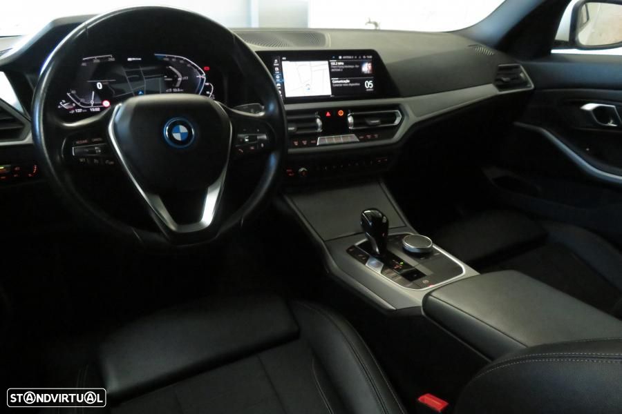 BMW 320 e Corporate Edition Auto - 8