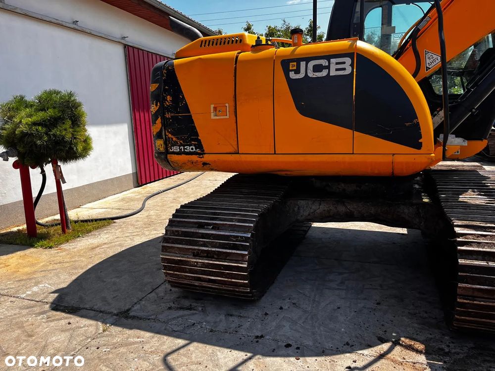 JCB JS130 LC - 6