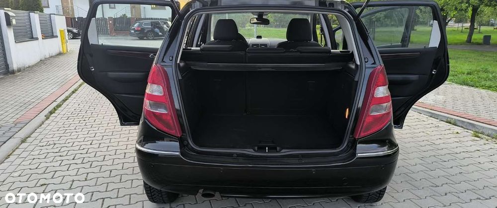 Mercedes-Benz Klasa A 180 Autotronic Avantgarde Special Edition - 9