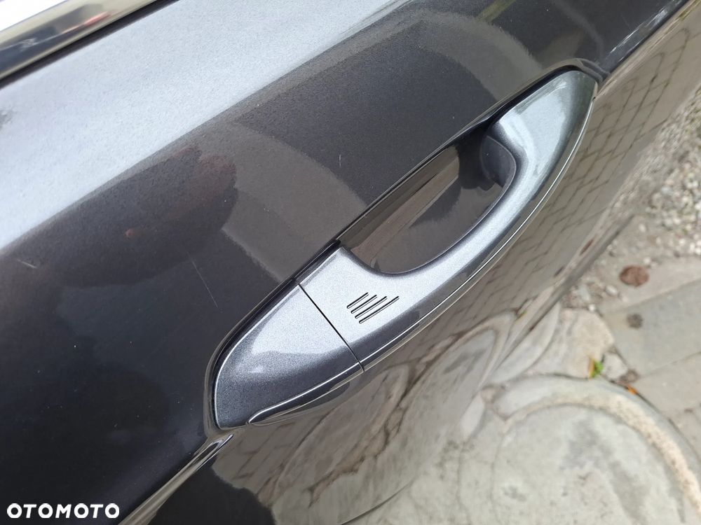 Ford Mondeo 2.0 TDCi ECOnetic Start-Stopp Titanium - 13