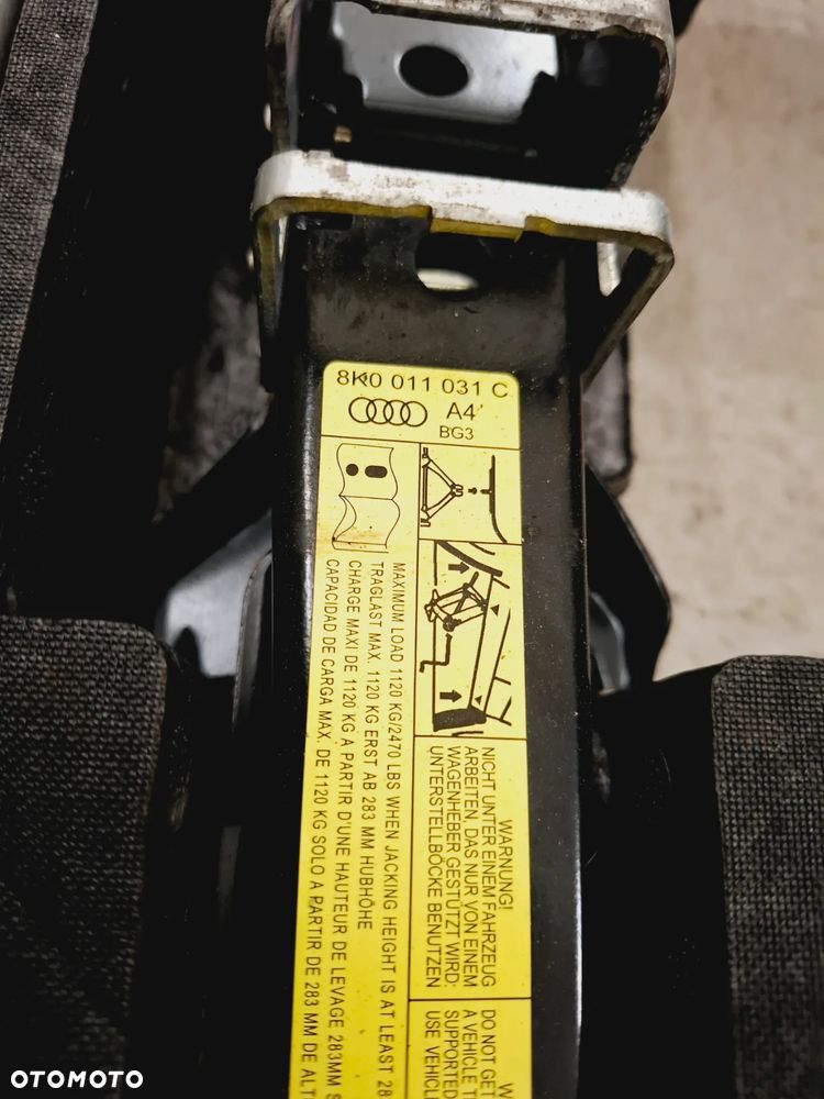 Wypełnienie Wkład Wneka Styropian Zestaw Naprawczy Audi A4 B8 - 6