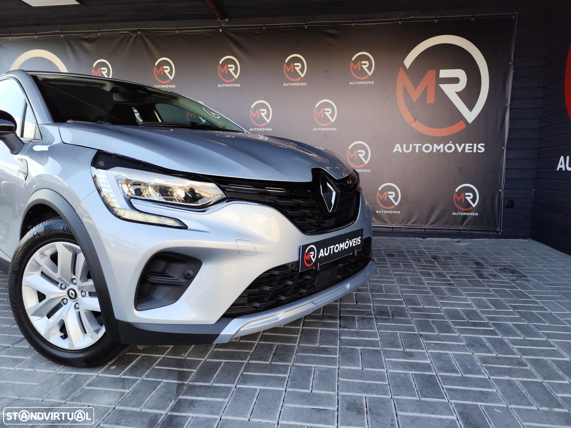 Renault Captur - 37