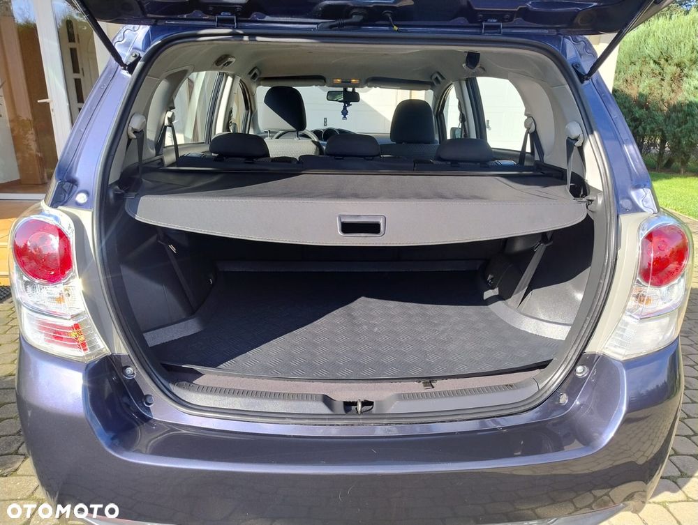 Toyota Verso - 4