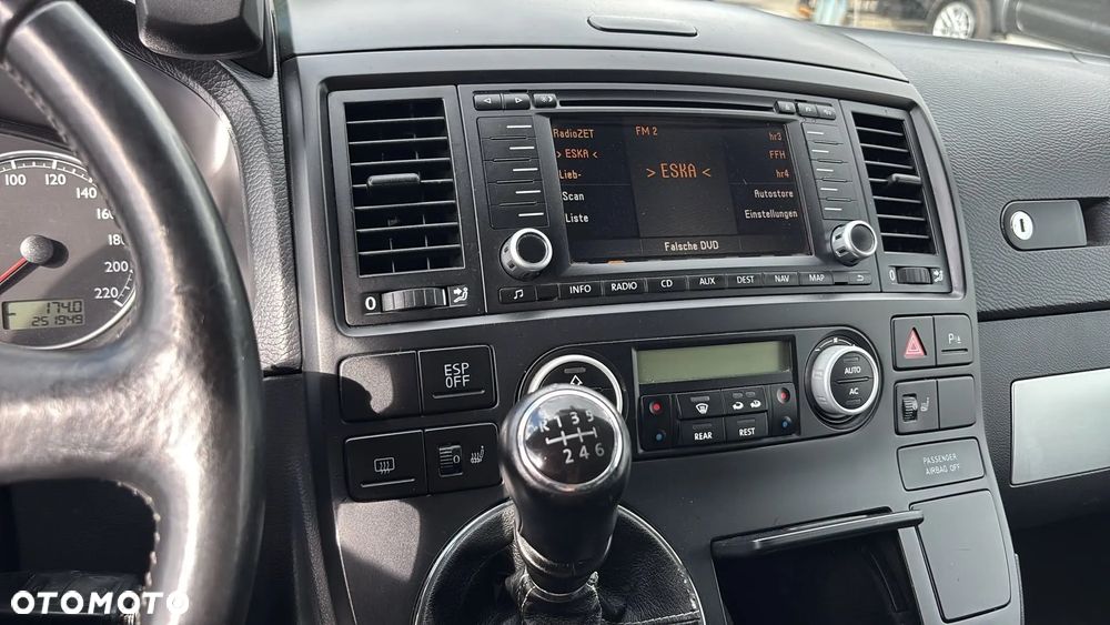 Volkswagen Multivan L1 United - 16