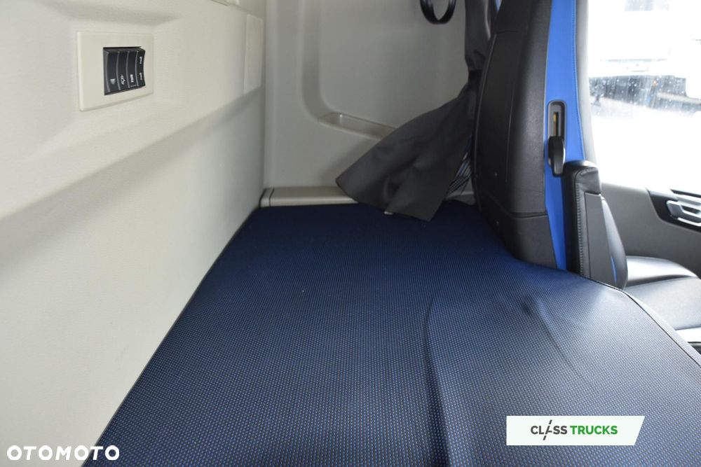 Volvo FH 500 Globetrotter XL ACC - 13