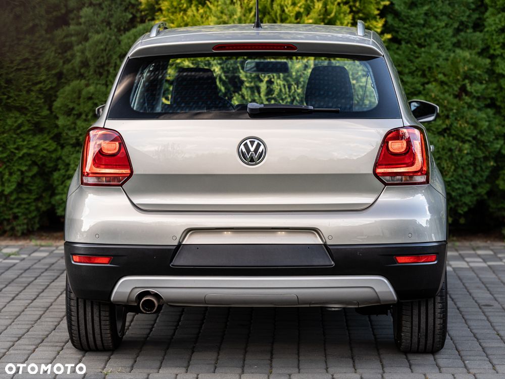 Volkswagen Polo 1.2 TSI Cross - 16