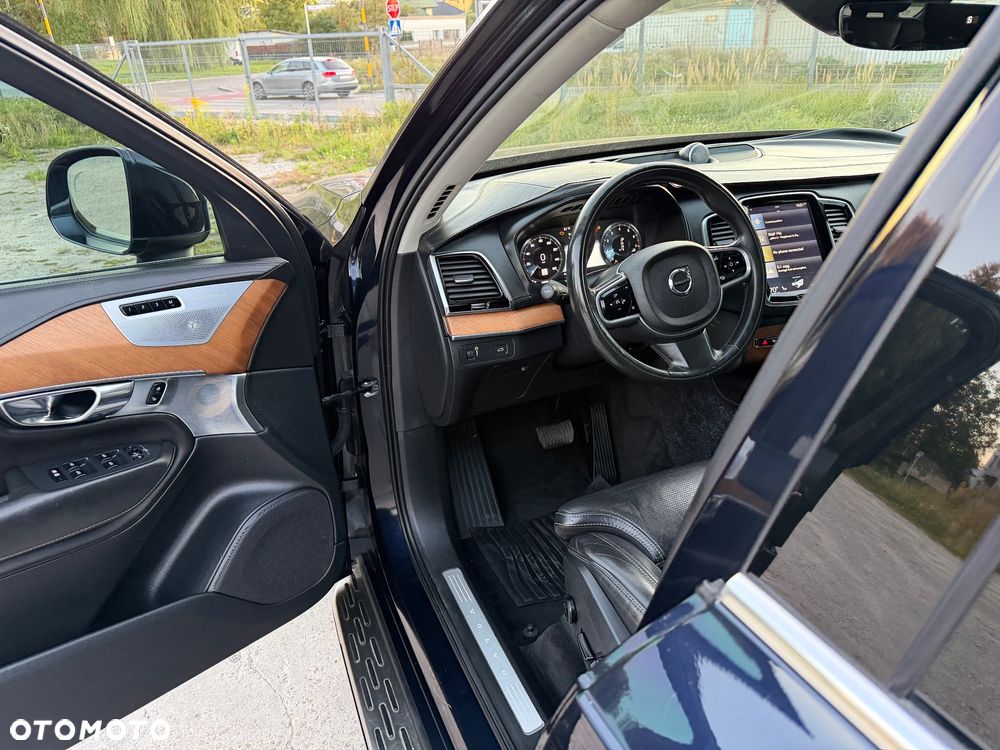 Volvo XC 90 - 17