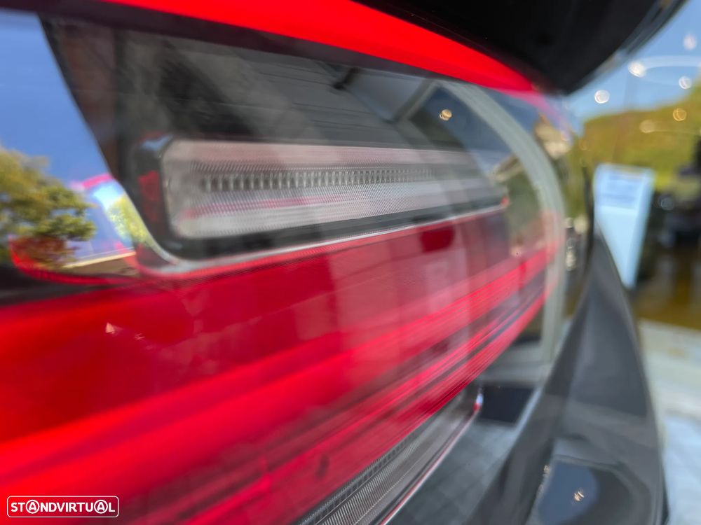 Porsche Cayenne Coupé E-Hybrid - 8