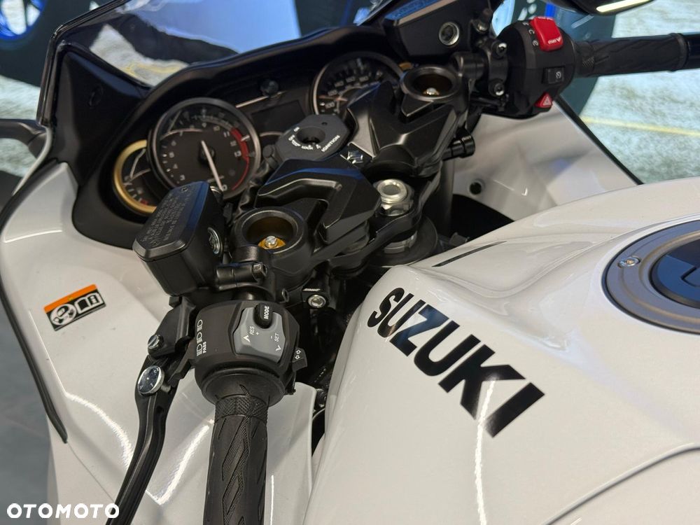 Suzuki Hayabusa - 4