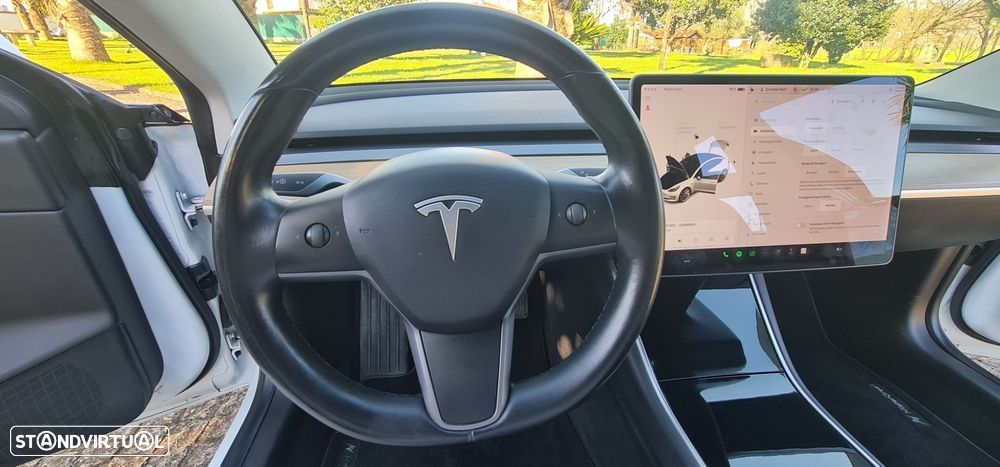 Tesla Model 3 Long-Range Dual Motor AWD - 18