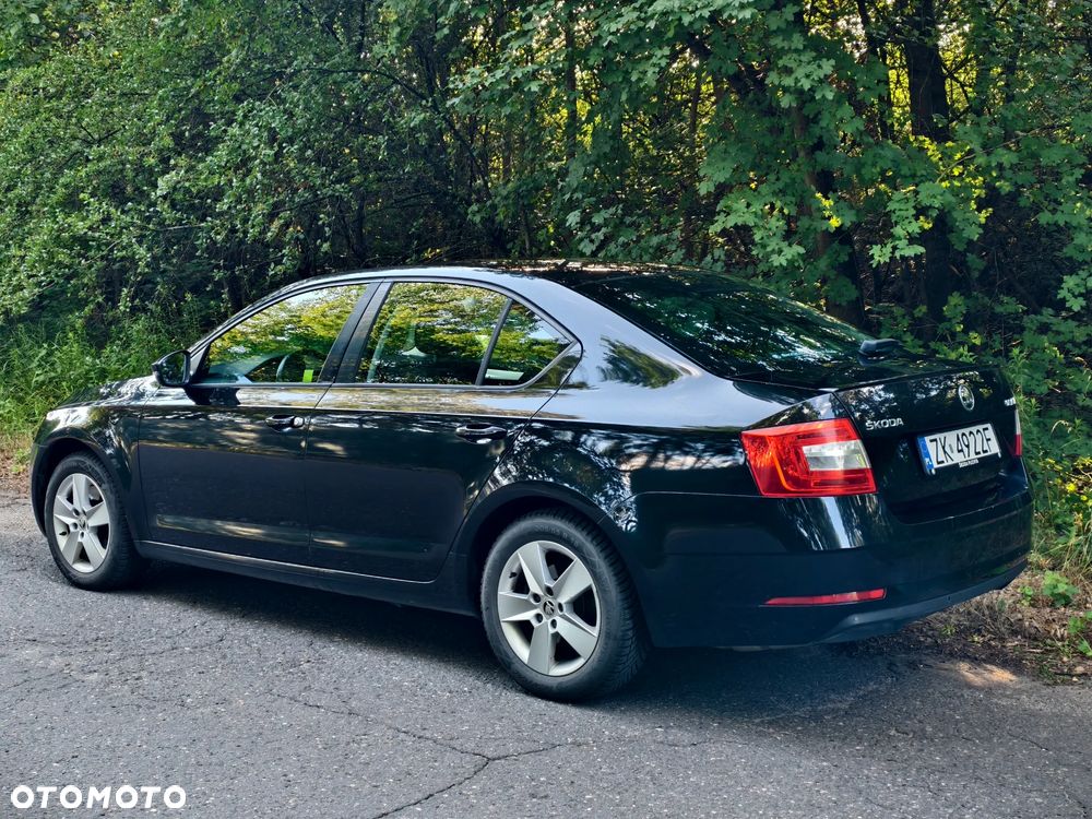 Skoda Octavia 2.0 TSI Ambition DSG - 6