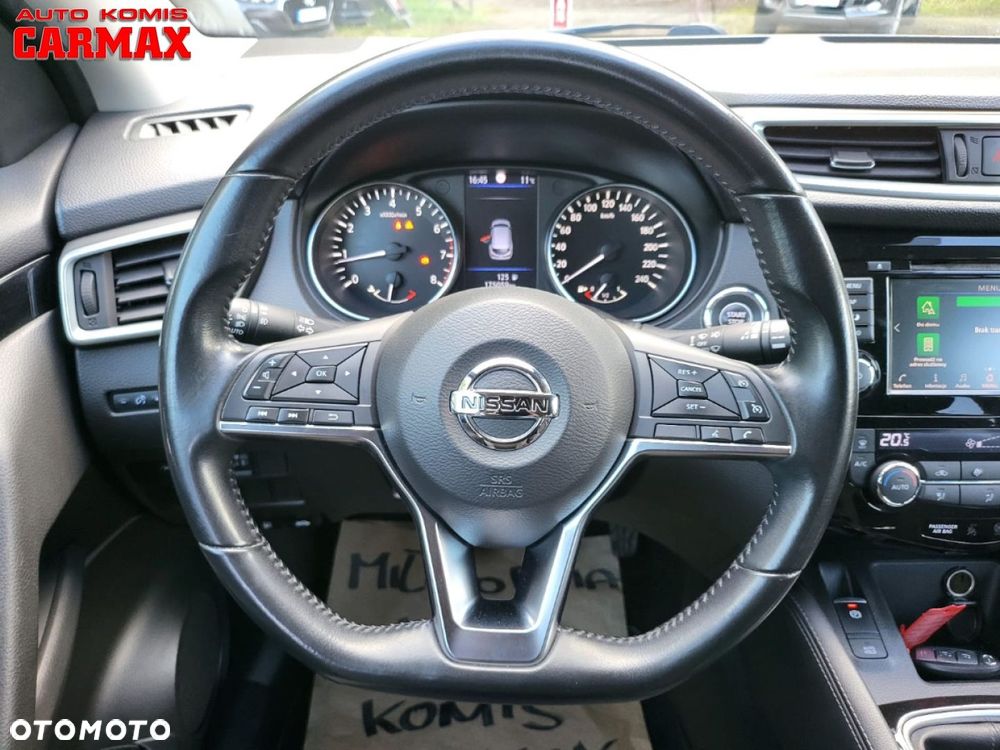 Nissan Qashqai - 12