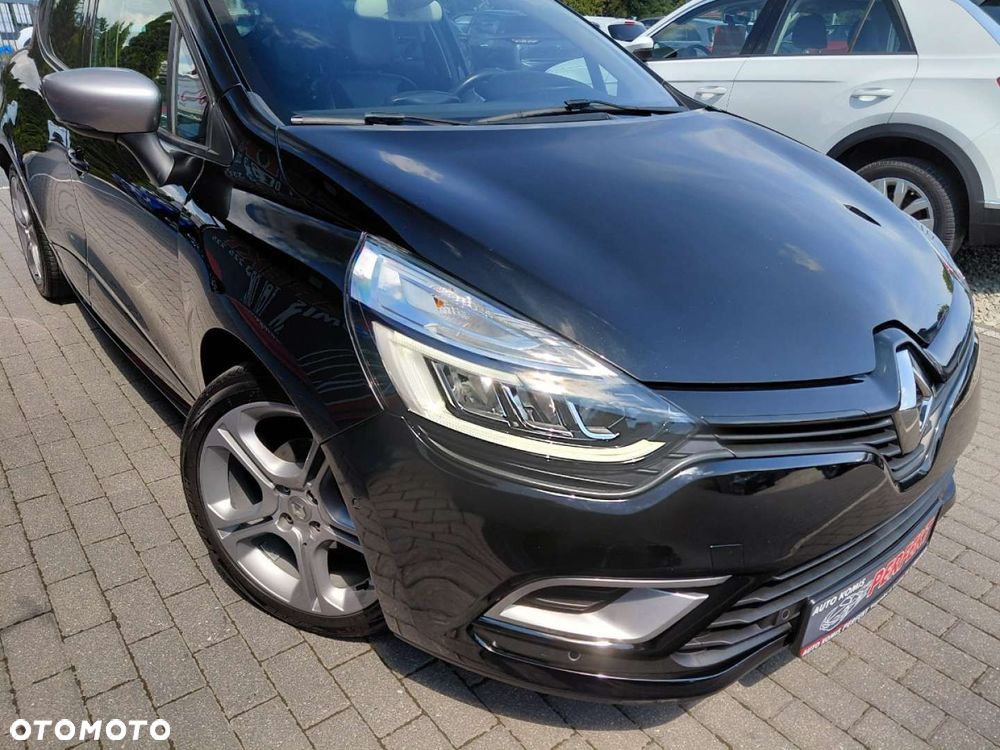 Renault Clio - 5