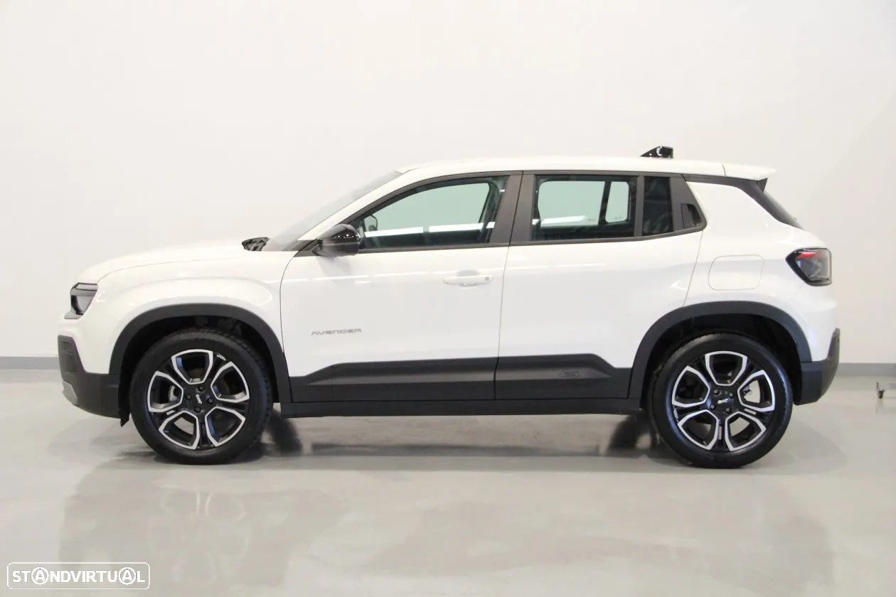 Jeep Avenger 1.2 GSE T3 Altitude - 4