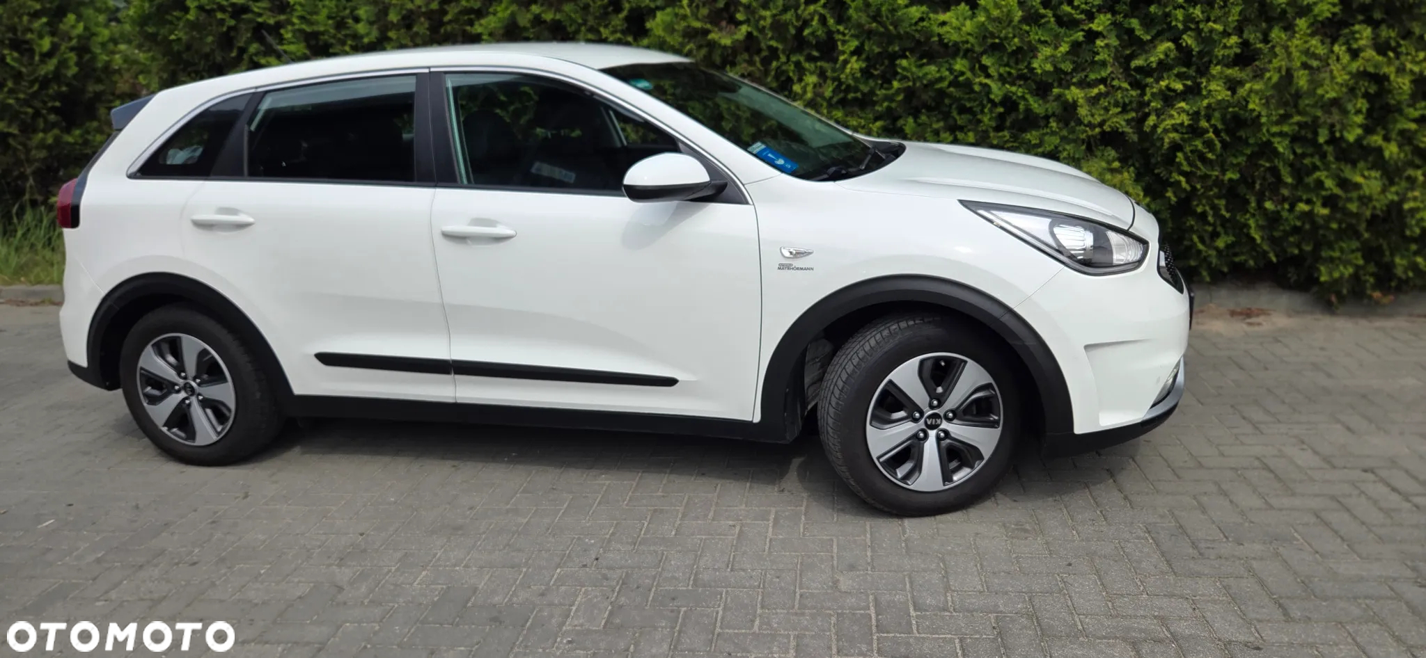 Kia Niro 1.6 GDI Hybrid M - 17