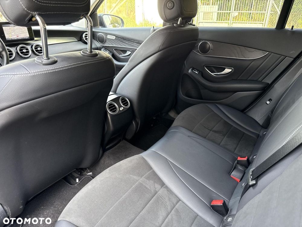 Mercedes-Benz GLC - 23