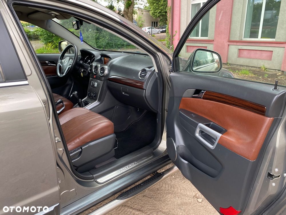 Opel Antara 2.0 CDTI Cosmo - 26
