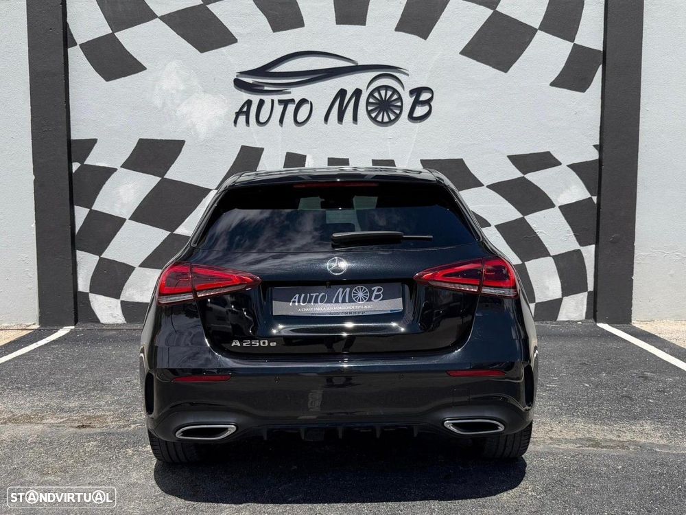Mercedes-Benz A 250 e 8G-DCT AMG Line - 10