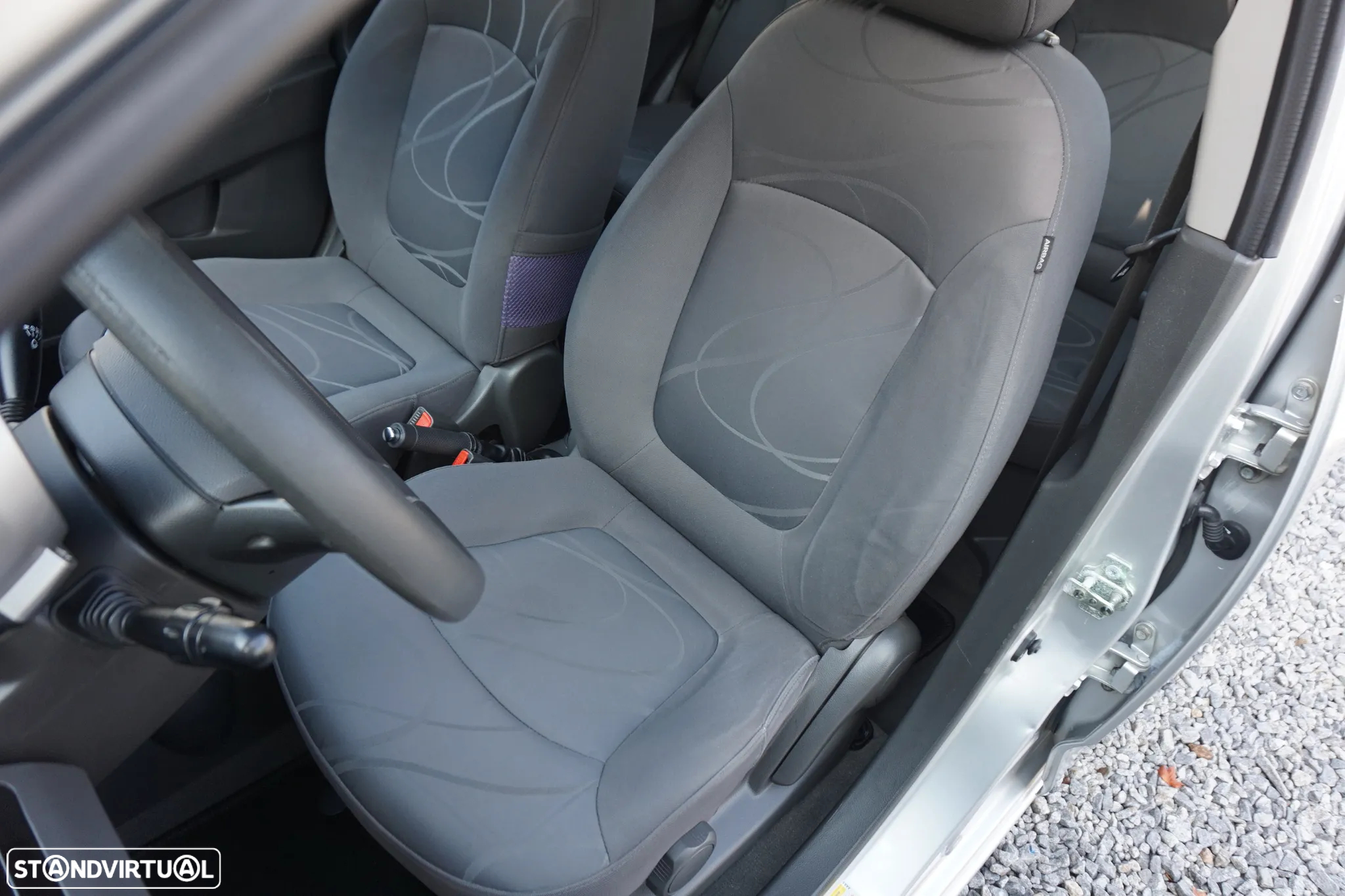 Chevrolet Spark 1.0 LS - 17