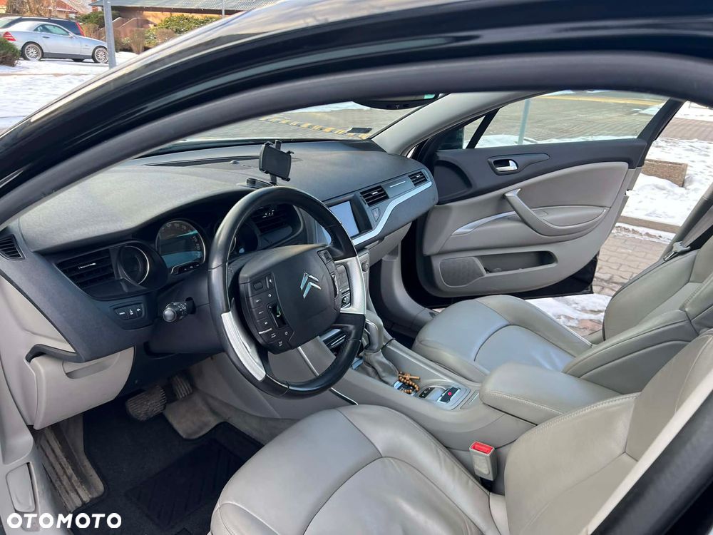 Citroën C5 2.2 HDi Exclusive - 16