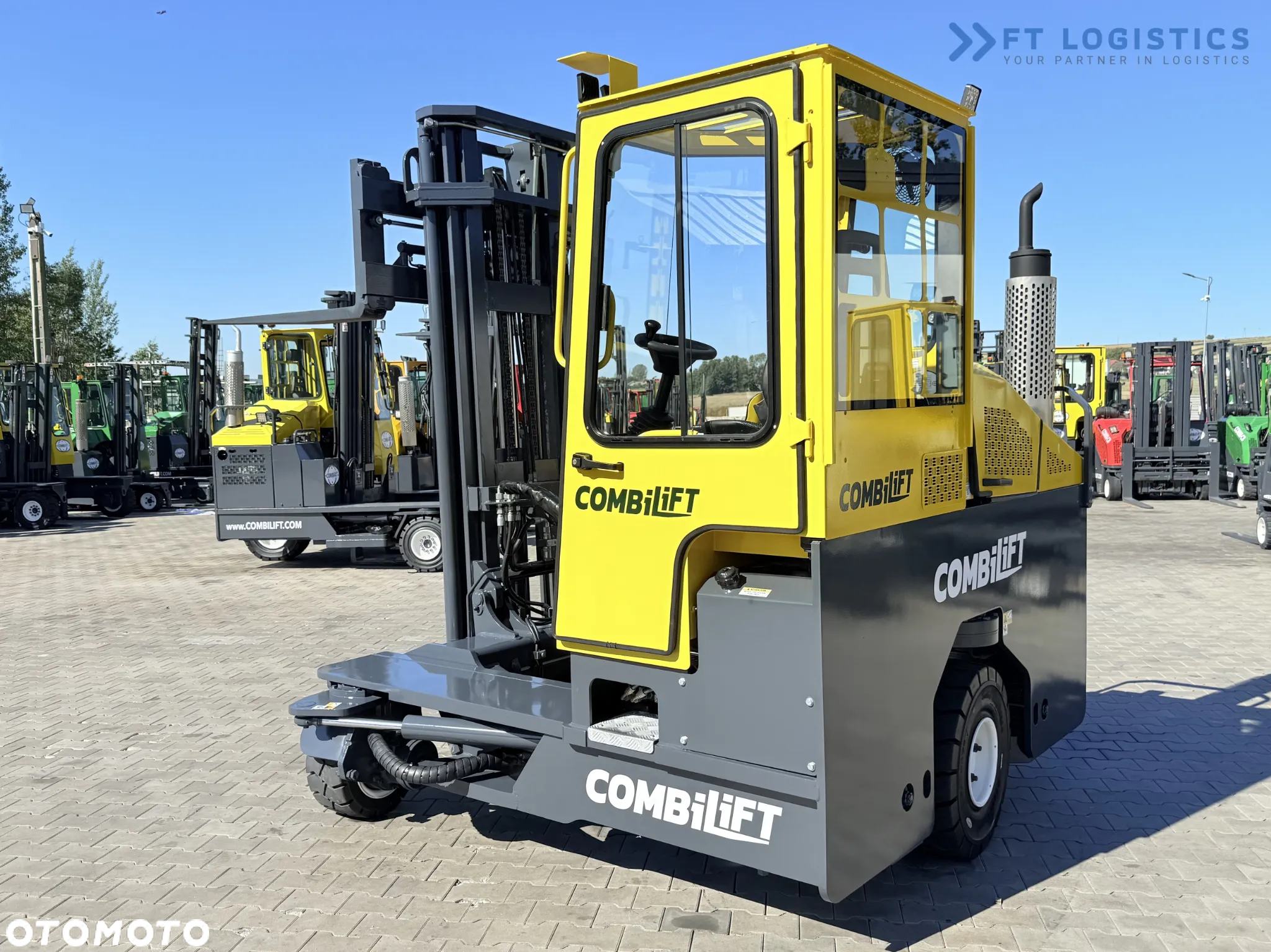Combilift WÓZEK CZTEROKIERUNKOWY - WIELOKIERUNKOWY C4000 / DIESEL / DUPLEX 4100MM /JEDYNE 2888 MOTOGODZIN /  POZYCJONER WIDEŁ / PEŁNA KABINA - OGRZEWANIE / STAN IDEALNY / Szeroka oferta wózków czterokierunkowych i bocznych, dopasowanych do różnorodnych potrzeb i zastosowań - 30