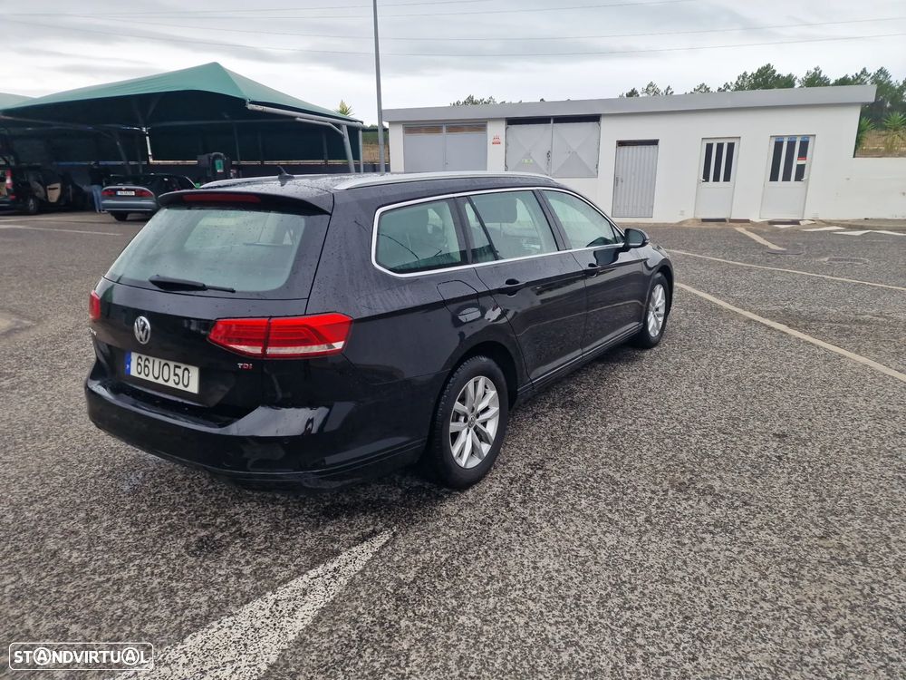 VW Passat Variant 1.6 TDI (BlueMotion ) DSG Comfortline - 3