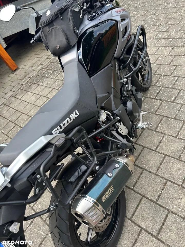 Suzuki V-STROM - 6