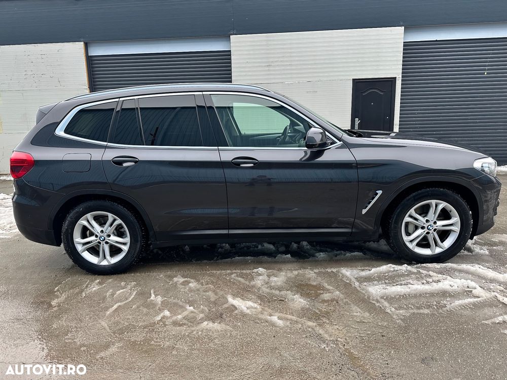BMW X3 xDrive30e AT PHEV - 11