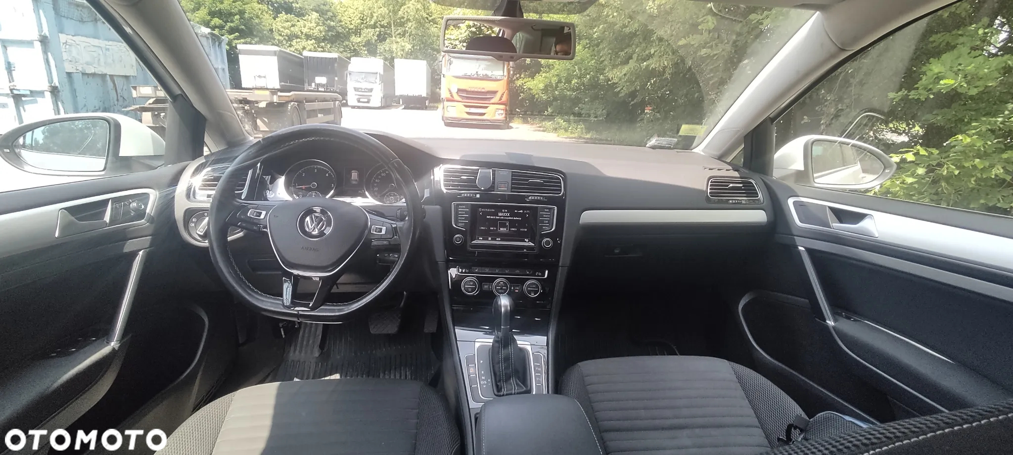 Volkswagen Golf 1.6 BlueTDI DSG Cup - 7