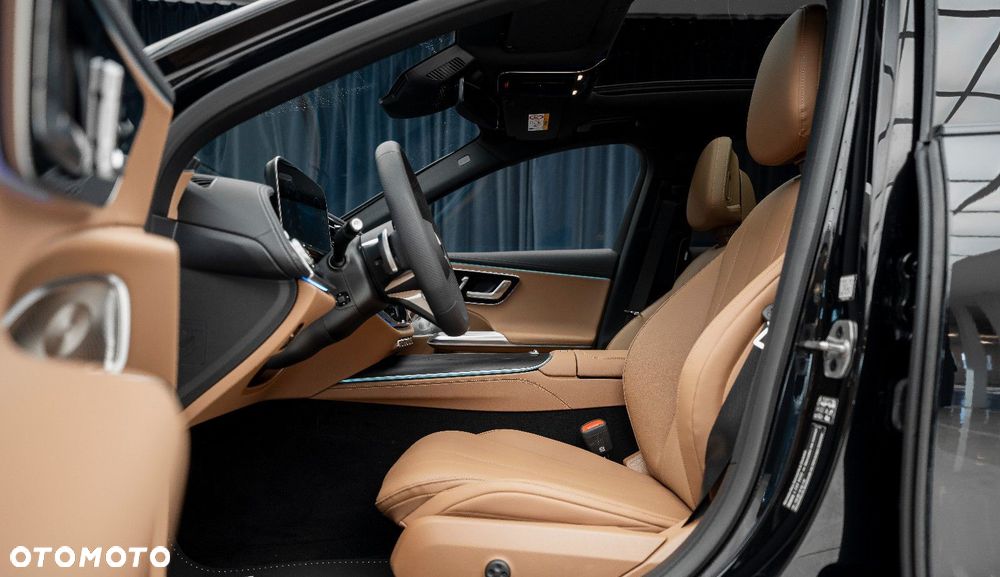 Mercedes-Benz Klasa E 220 d mHEV 4-Matic AMG 9G-Tronic - 19