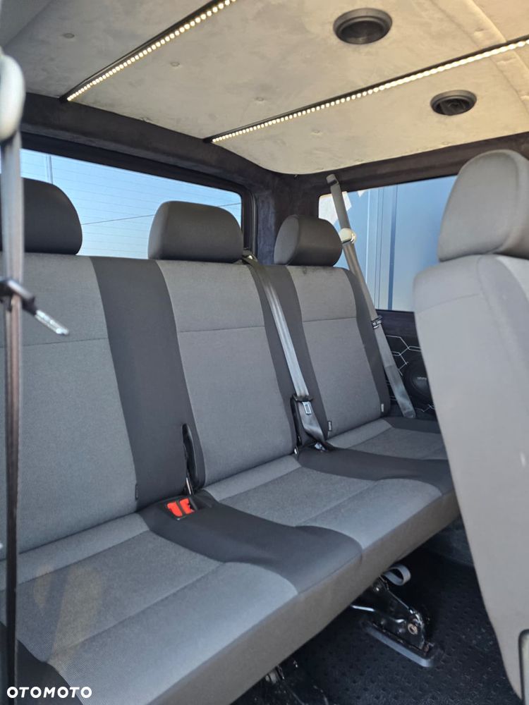 Volkswagen Transporter L1H1 DSG - 16