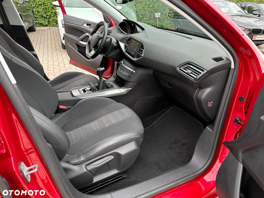 Peugeot 308 - 26