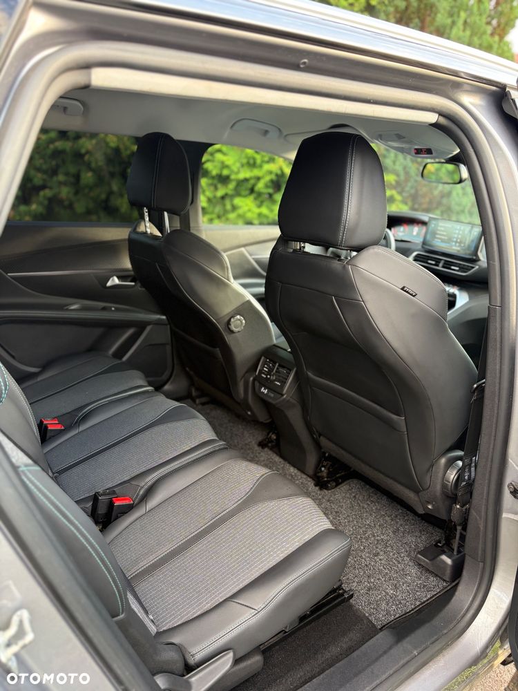 Peugeot 5008 BlueHDi 130 Allure Pack - 28