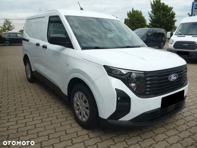 Ford Transit Courier - 4