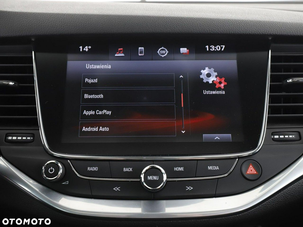 Opel Astra 1.4 Turbo Innovation - 26