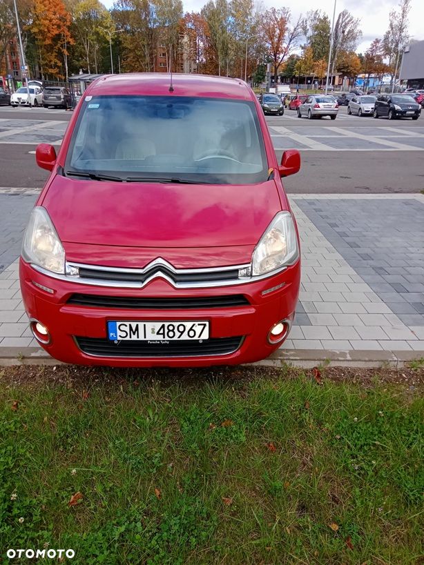 Citroën Berlingo Multispace e-HDi 90 FAP EGS6 Exclusive - 25
