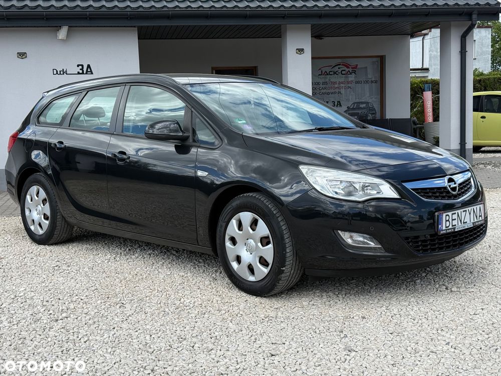 Opel Astra 1.4 T Cosmo - 6