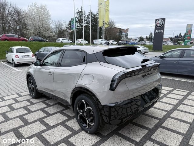 Alfa Romeo Junior 1.2 mHEV Ti eDCT - 3