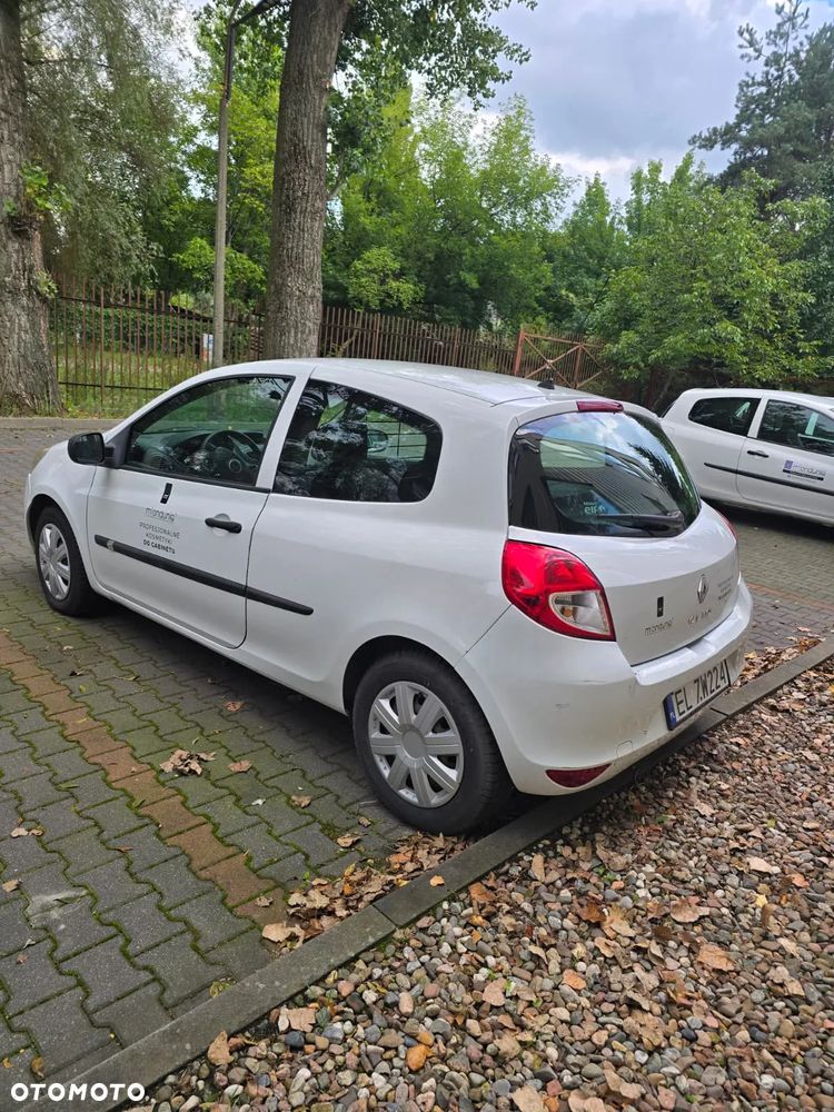 Renault Clio 1.5 dCi Alize - 22