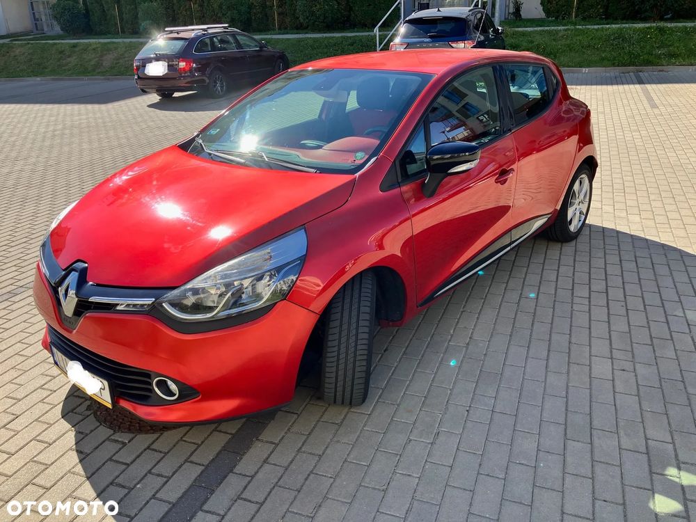 Renault Clio - 10