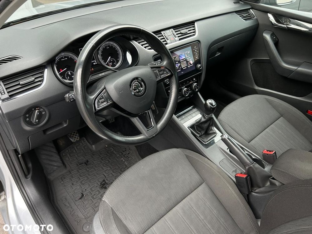Skoda Octavia 1.4 TSI Style - 7
