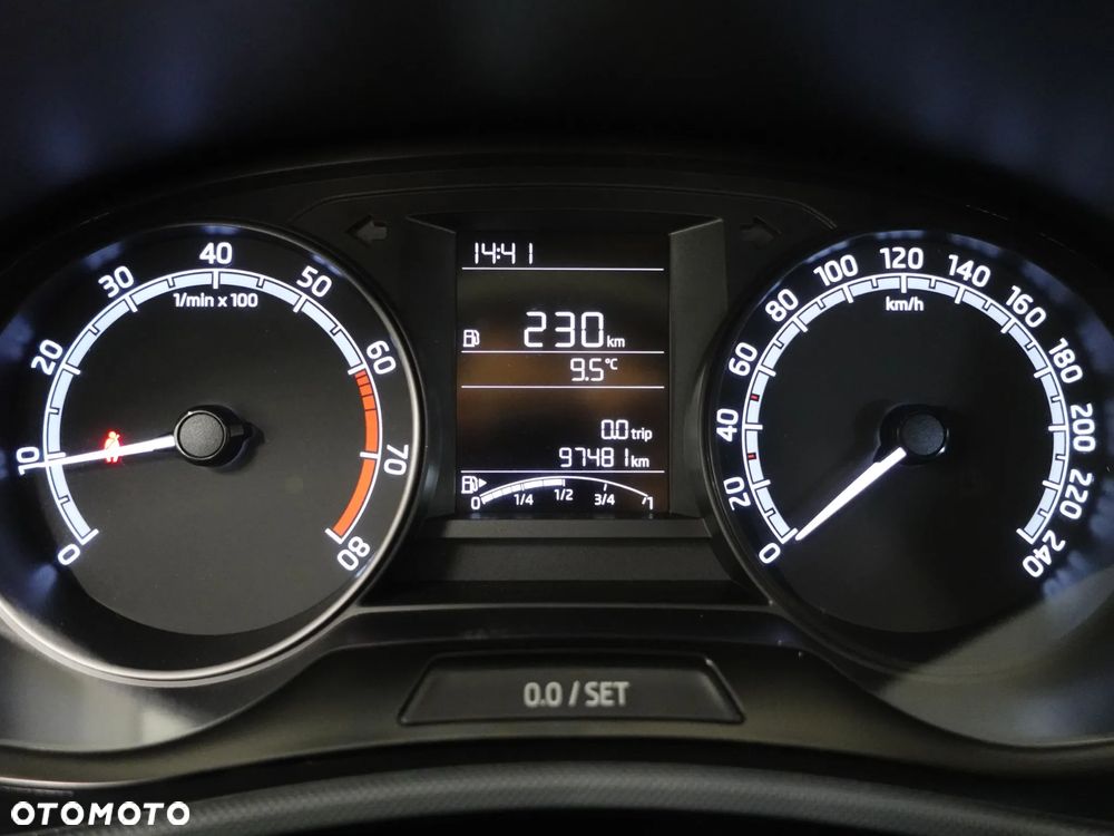 Skoda Fabia 1.0 Active - 34