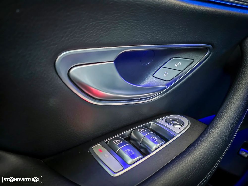 Mercedes-Benz E 220 d Cabrio 9G-Tronic AMG Line - 45
