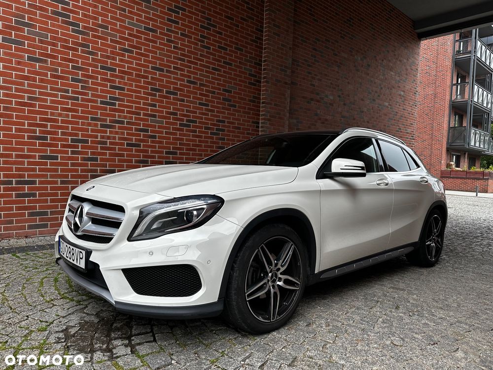Mercedes-Benz GLA 200 (CDI) d 4-Matic - 38