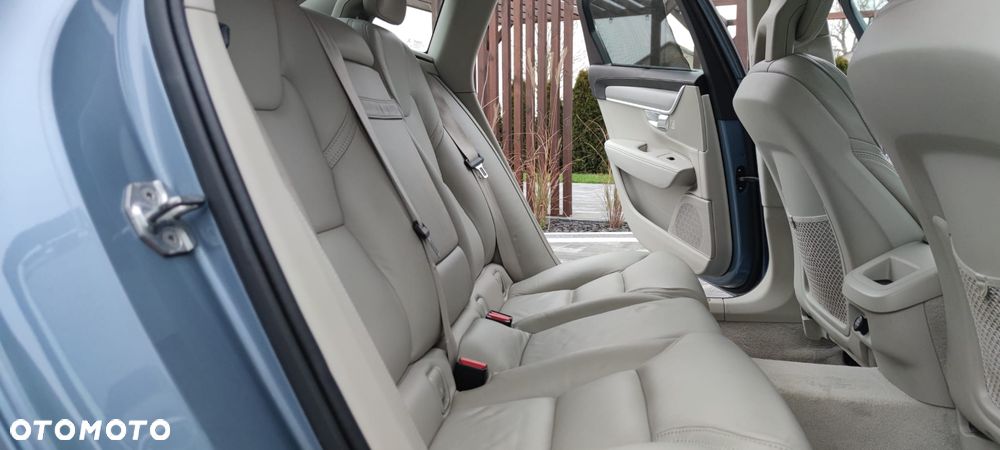 Volvo S90 D5 AWD Inscription - 25