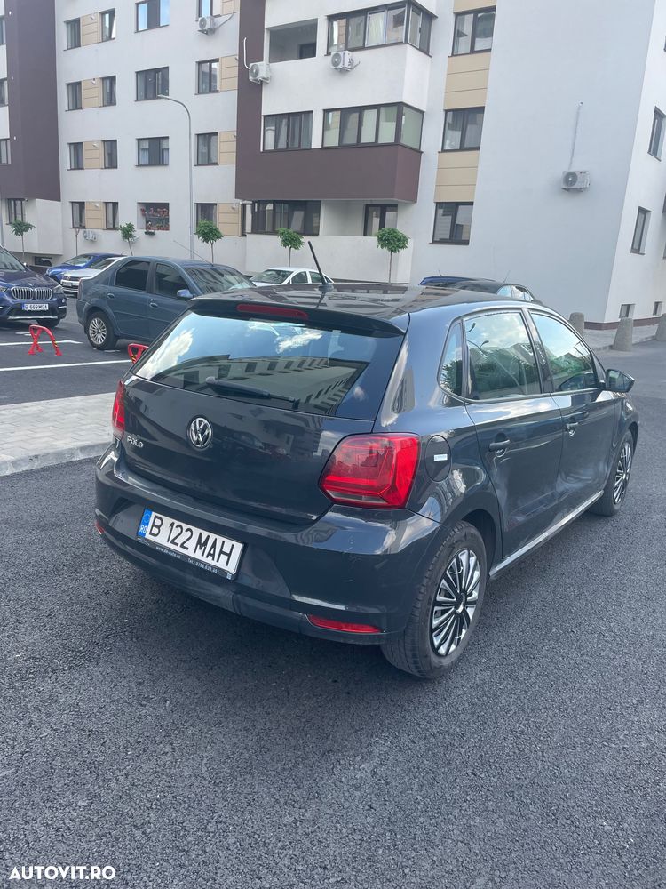 Volkswagen Polo - 1